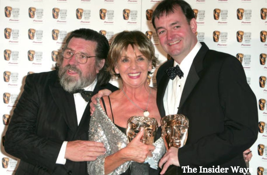 Ricky Tomlinson and Sue Johnston